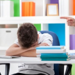 5 Things Parents Should Never Say To Their Children